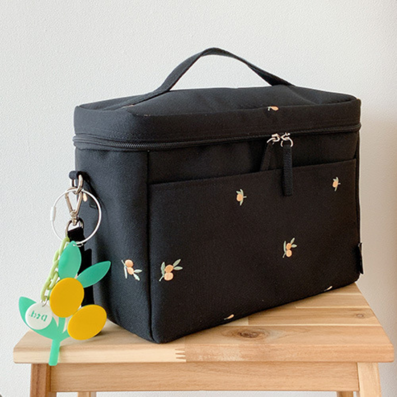 Bear Embroidery Baby Stroller  - Food Storage In Cooler 评论和价格